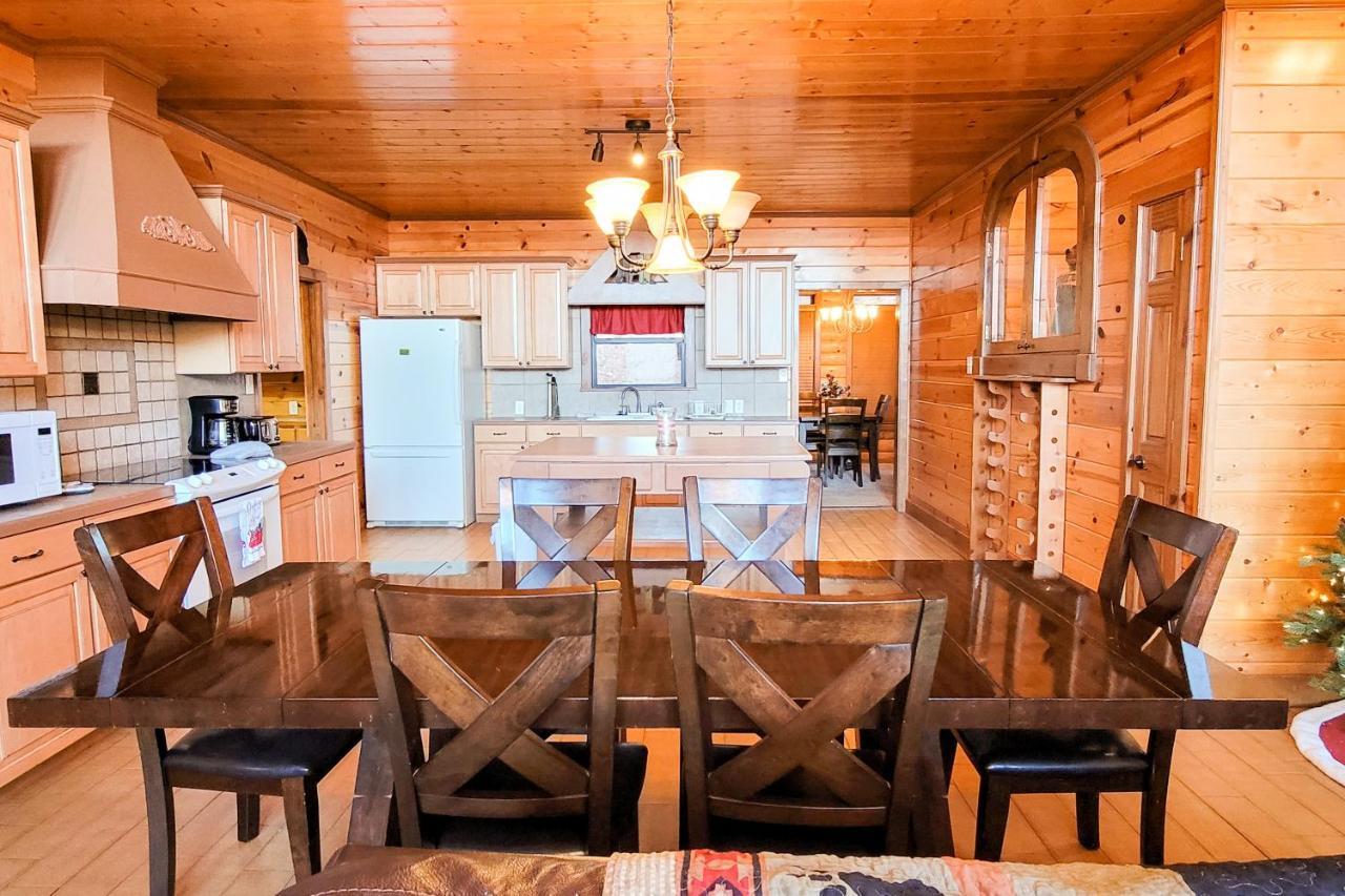 Treetop Tranquilty 세비어빌 외부 사진